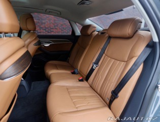 Audi A8 60 TFSIe 3.0 V6 eHybrid 2021