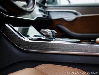 Audi A8 60 TFSIe 3.0 V6 eHybrid 2021