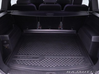 Volkswagen Touran 1,4 TSI DSG R-line LED Na 2017