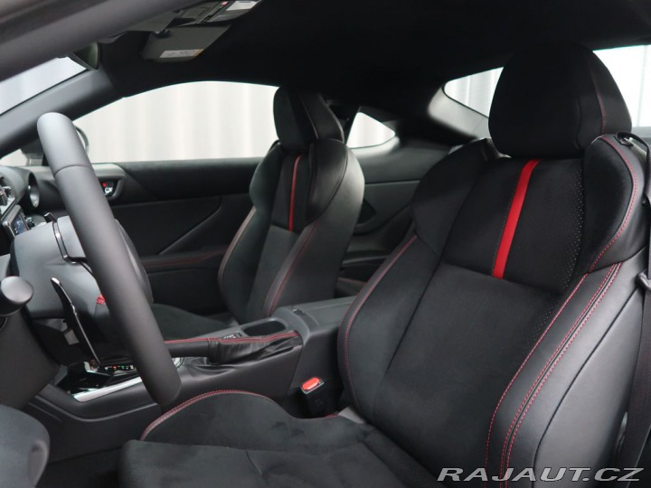 Subaru BRZ 2.4 Boxer, MT. Poslední!! 2025