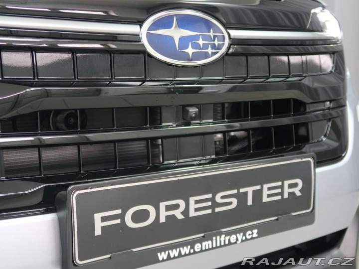 Subaru Forester TOURING 4x4. K ODBĚRU IHN 2025