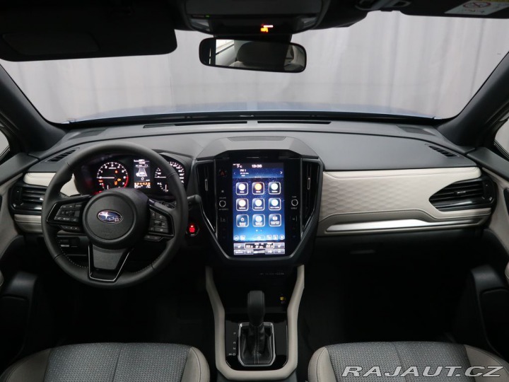 Subaru Forester 4X4. ACTIVE. REZERVACE! 2025
