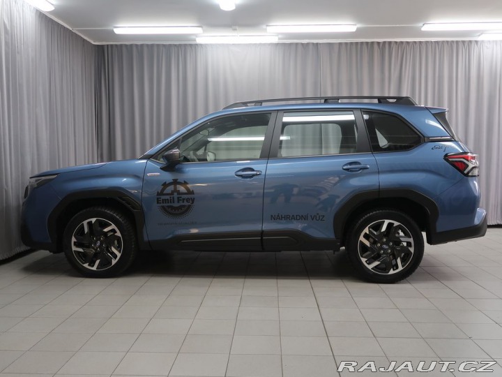 Subaru Forester 4X4 AWD. ACTIVE. Služební 2025