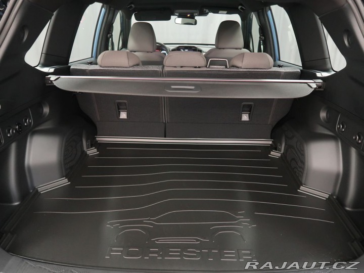 Subaru Forester 4X4. ACTIVE. REZERVACE! 2025