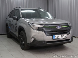 Subaru Forester 4X4 AWD. FIELD. Předváděc 2025