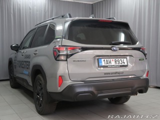 Subaru Forester 4X4 AWD. FIELD. Předváděc 2025