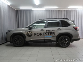 Subaru Forester 4X4 AWD. FIELD. Předváděc 2025