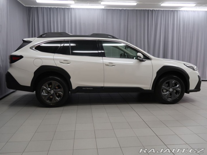 Subaru Outback 4X4 ACTIVE. K ODBĚRU IHNE 2025