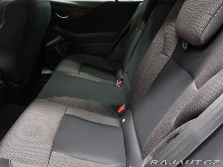 Subaru Outback 4X4 ACTIVE. K ODBĚRU IHNE 2025