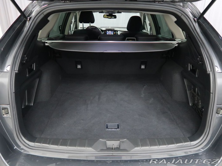 Subaru Outback 4X4 ACTIVE. K ODBĚRU IHNE 2025