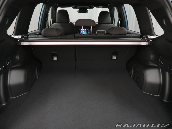 Subaru Forester ACTIVE 4x4. K ODBĚRU IHNE 2025