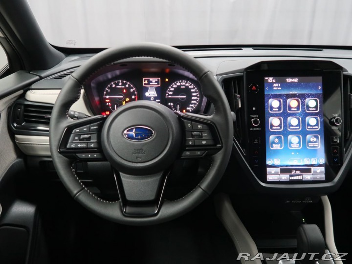 Subaru Forester ACTIVE 4X4. K ODBĚRU IHNE 2025