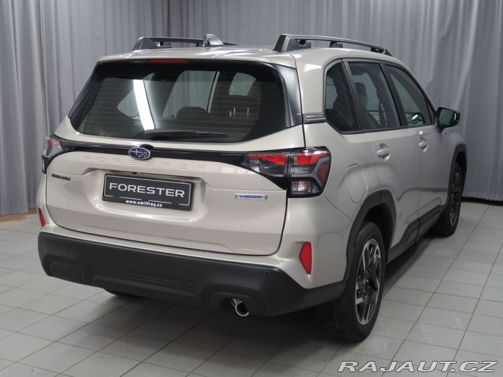 Subaru Forester ACTIVE 4X4. K ODBĚRU IHNE 2025