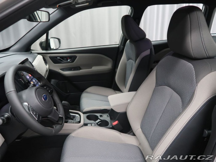 Subaru Forester ACTIVE 4X4. K ODBĚRU IHNE 2025