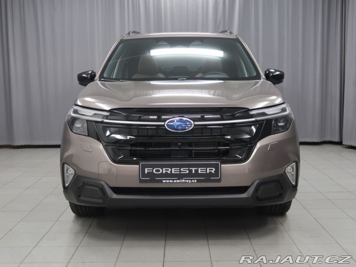 Subaru Forester TOURING 4X4. K ODBĚRU IHN 2025