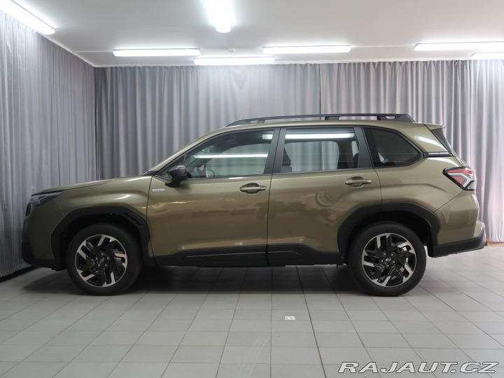 Subaru Forester ACTIVE 4X4. K ODBĚRU IHNE 2025