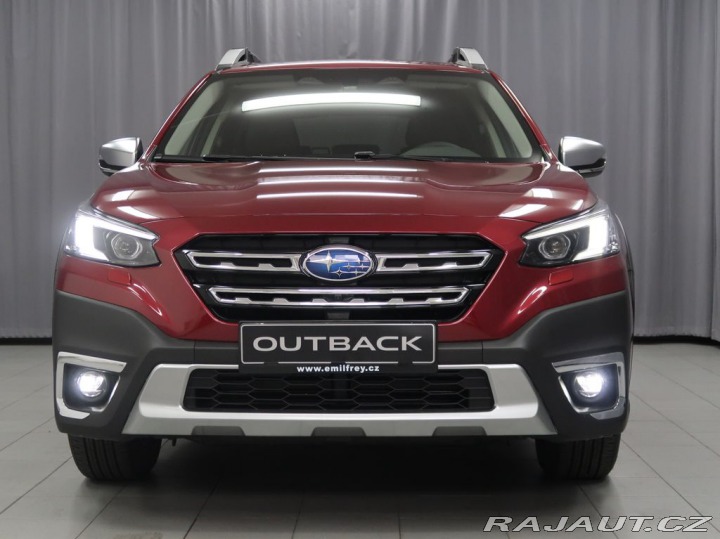 Subaru Outback TOURING 4X4. Světlá kůže. 2025
