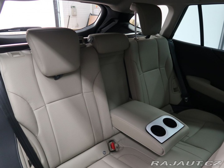 Subaru Outback TOURING 4X4. K odběru ihn 2025