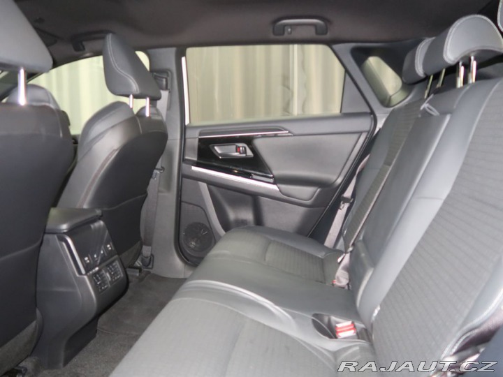 Subaru Ostatní modely Solterra EXECUTIVE 4X4. Služební v 2024