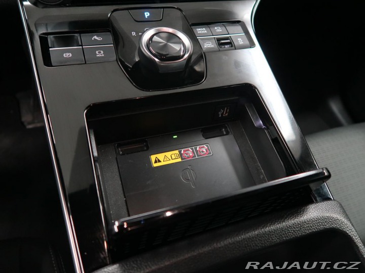 Subaru Solterra EXECUTIVE 4X4. Služební v 2024