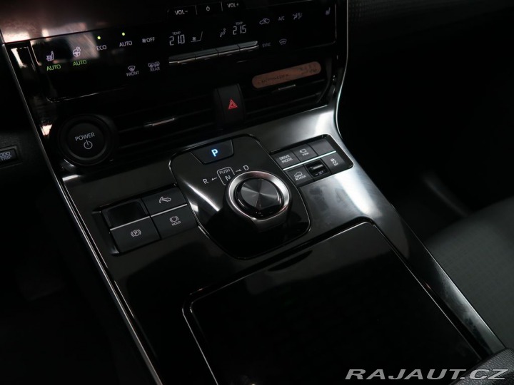 Subaru Solterra EXECUTIVE 4X4. Služební v 2024