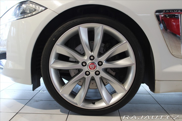 Jaguar XF V6 DIESEL Sport Auto 2014
