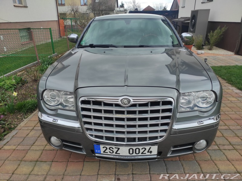 Chrysler 300C Touring