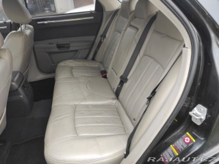 Chrysler 300C Touring 2006