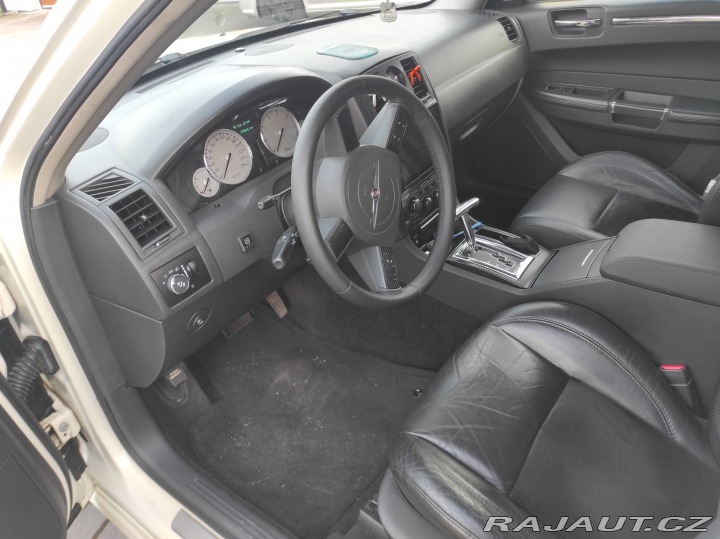 Chrysler 300C Touring 2006
