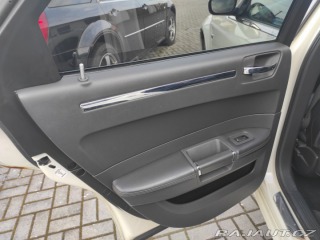 Chrysler 300C Touring 2006