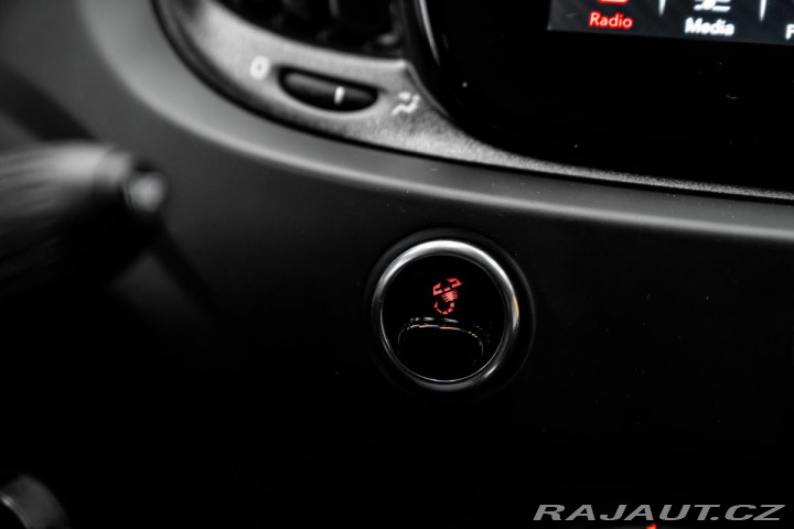 Abarth 500 595, ZÁRUKA 2023