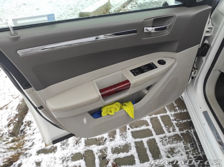 Chrysler 300C Touring 2008