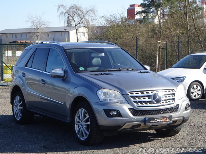 Mercedes-Benz M 350CDI 165kW 4 MATIC SERV 2009