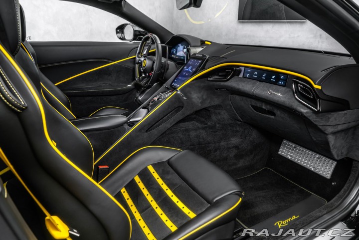 Ferrari Roma Karbon +LEDs, kamera 360° 2022