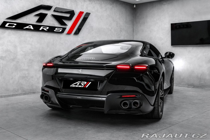 Ferrari Roma Karbon +LEDs, kamera 360° 2022