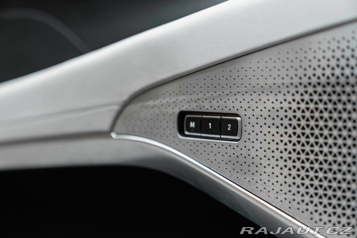 Lotus Ostatní modely V6 First Edition, KEF, ZÁ 2023