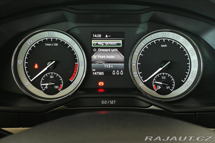 Škoda Superb 2,0 TDI 110kW STYLE Záruk 2020