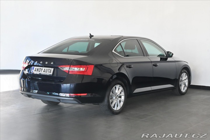 Škoda Superb 2,0 TDI 110kW STYLE Záruk 2020