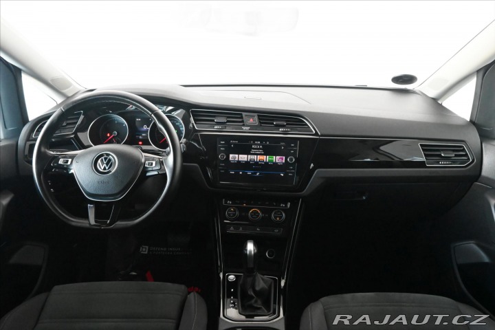 Volkswagen Touran 2,0 TDI 110kW DSG HIGHLIN 2021
