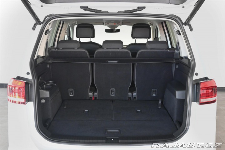 Volkswagen Touran 2,0 TDI 110kW DSG HIGHLIN 2021