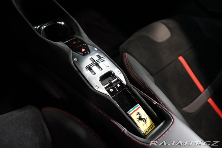 Ferrari SF90 Stradale Carbon ADAS JBL 2023