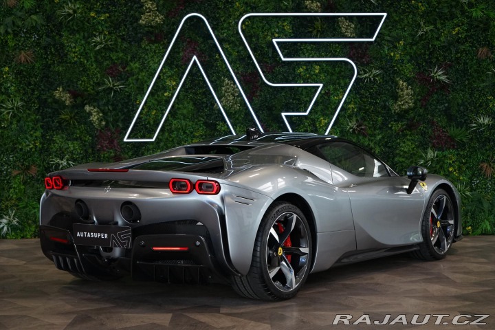 Ferrari SF90 Stradale Carbon ADAS JBL 2023