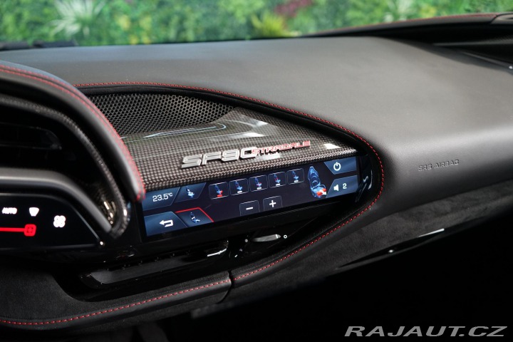 Ferrari SF90 Stradale Carbon ADAS JBL 2023