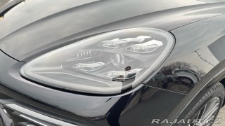 Porsche Cayenne  2018