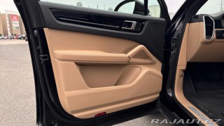 Porsche Cayenne  2018