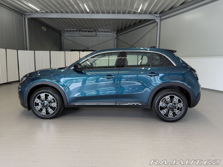 Fiat 600 1.2 Turbo Hybrid 110k MHE 2025