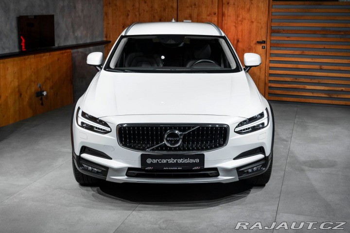Volvo V90 Cross Country Pro, AWD, H 2021