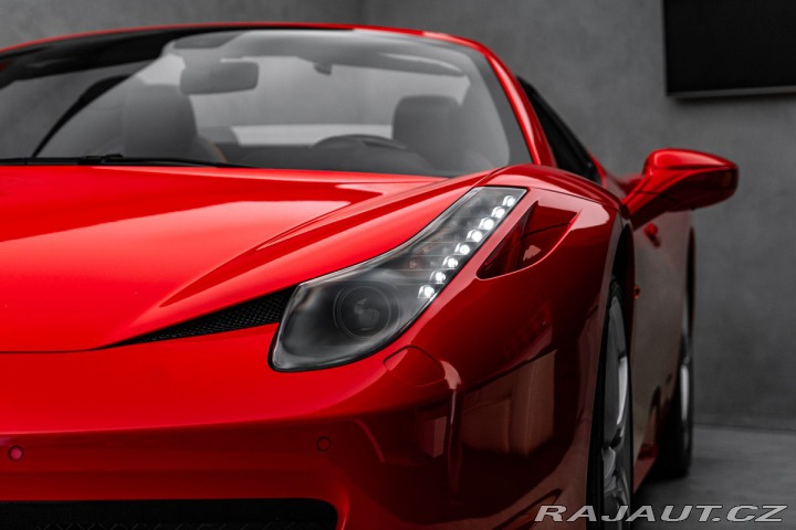 Ferrari 458 2013