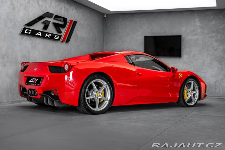Ferrari 458 2013
