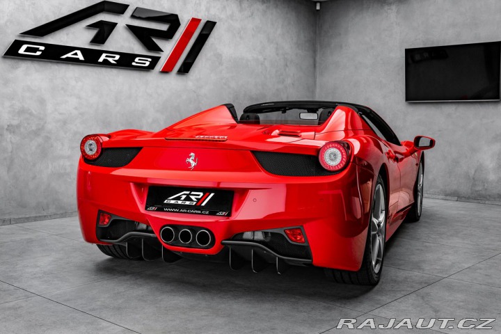 Ferrari 458 2013